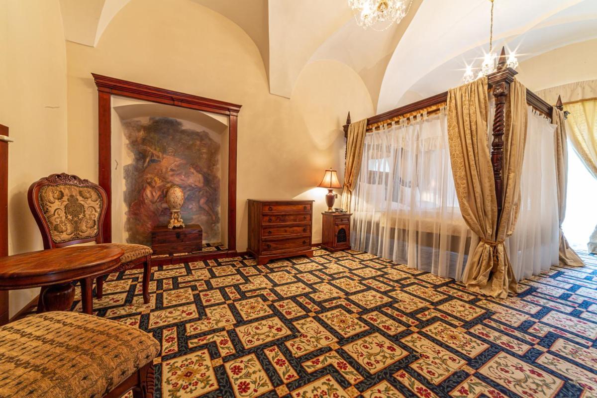 Chateau Zbiroh المظهر الخارجي الصورة