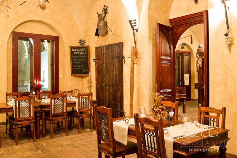 Chateau Zbiroh المظهر الخارجي الصورة